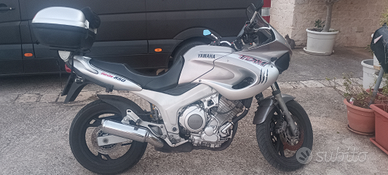 Yamaha tdm 850 anno 2000