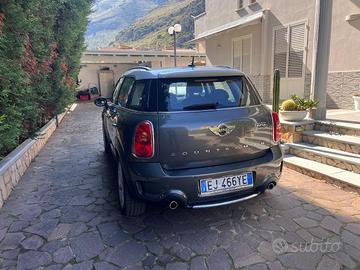 Mini Cooper sd countryman R60