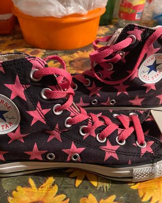 Converse Chuck Taylor Alte - Nere con Stelle Rosa