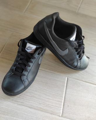 Sneakers Nike tg. 42