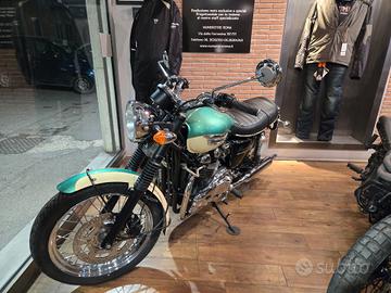Triumph Bonneville T100 SPECIAL GREEN EDITION