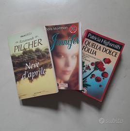 Set di tre libri
