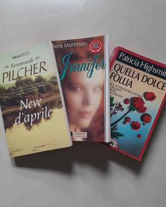 Set di tre libri