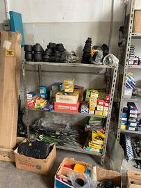 Vari ricambi meccanici auto d’epoca