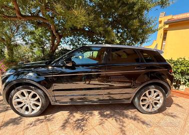 Range Rover Evoque TD4 Auto- PARI AL NUOVO