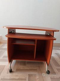 Portacomputer scrittoio