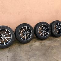 Cerchi in lega 215/60 R17