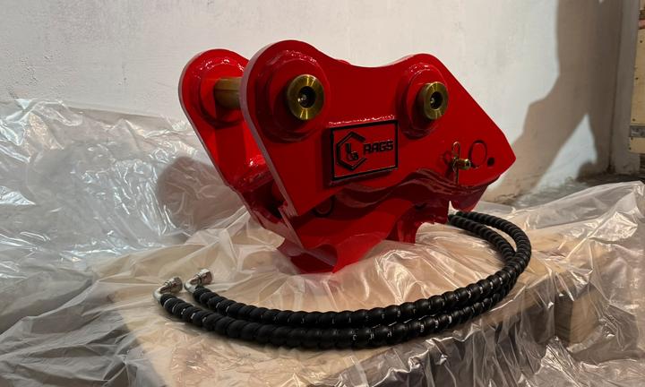 Attacco rapido idraulico NUOVO per miniesca