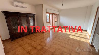 3 LOCALI A CAPENA