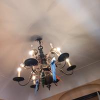 lampadario classico in metallo