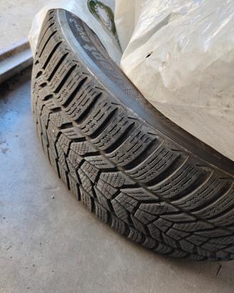gomme invernali hankook 235/50 R20 104w
