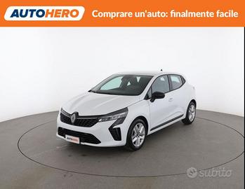 RENAULT Clio YF03924