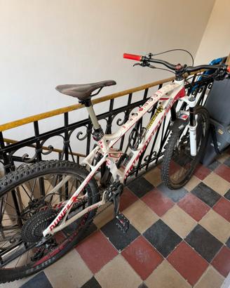 Mondraker dune r