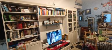 Parete attrezzata e mobile Tv