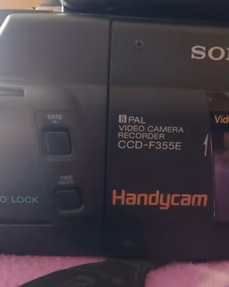 videocamera analogica Sony Handycam CCD-F355E 