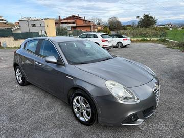 Alfa Romeo Giulietta 1.6 JTDm-2 105 CV Distinctive