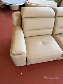 Divano relax pelle