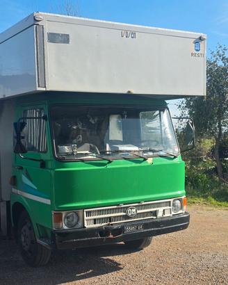 Camion-negozio OM 50.10