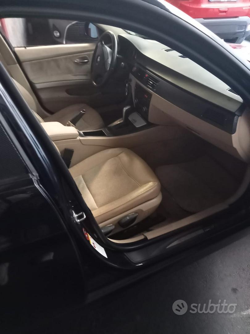 BMW 3 Series 2009 photo 4