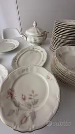 Servizio piatti