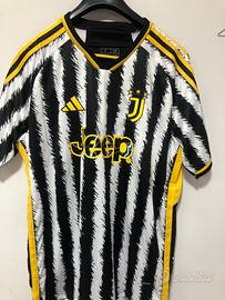 Maglia Juventus 23/24 Anche personalizzabile