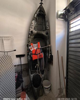 Canoa BigMama modello da pesca