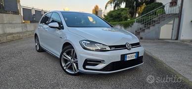 Volkswagen Golf 7.5 R-Line TSI 1.5 150CV DGS Full