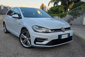 Volkswagen Golf 7.5 R-Line TSI 1.5 150CV DGS Full