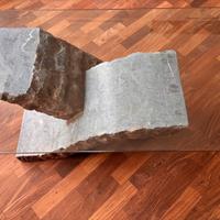 Tavolino in vetro e base in pietra - Stones