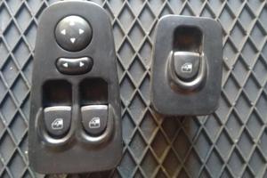 Pulsantiere alzacristalli  LANCIA YPSILON 2003-201