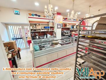 Locale Commerciale di 70 Mq - Pasticceria