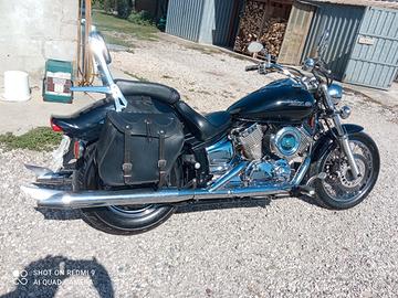 Yamaha XVS 1100 Drag Star 