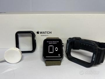 Apple Watch Series 3 + Accessori
