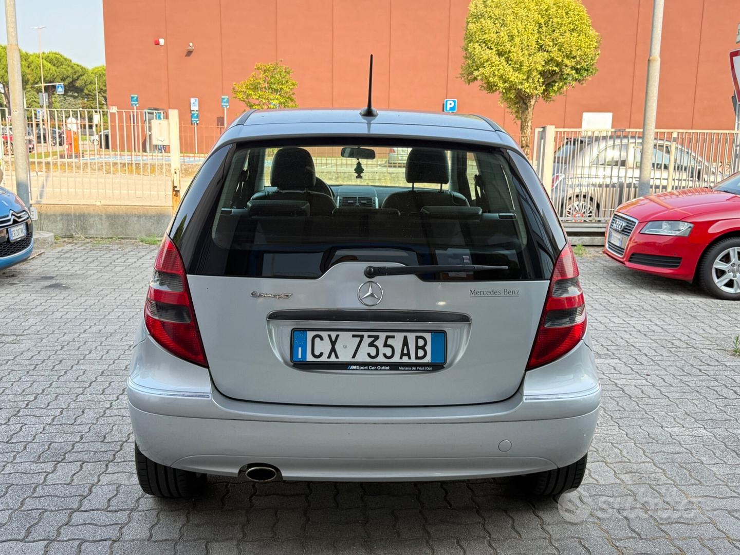 Mercedes-Benz A 150 2005 photo 3