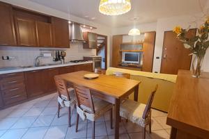 Appartamento con mansarda ammobiliato