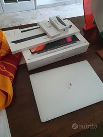 MacBook Pro 16” 2019 i7 / 32GB ram / 5500M 8gb gpu