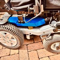 Carrozzina elettrica basculante Disabili e Anziani