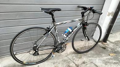 bici corsa ibrida