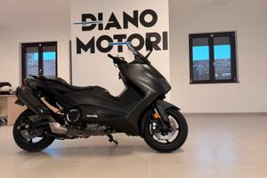 T Max 560 2020