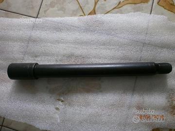 PERNO RUOTA YAMAHA Fz1 06 07 08 09 10 11 12 13 14