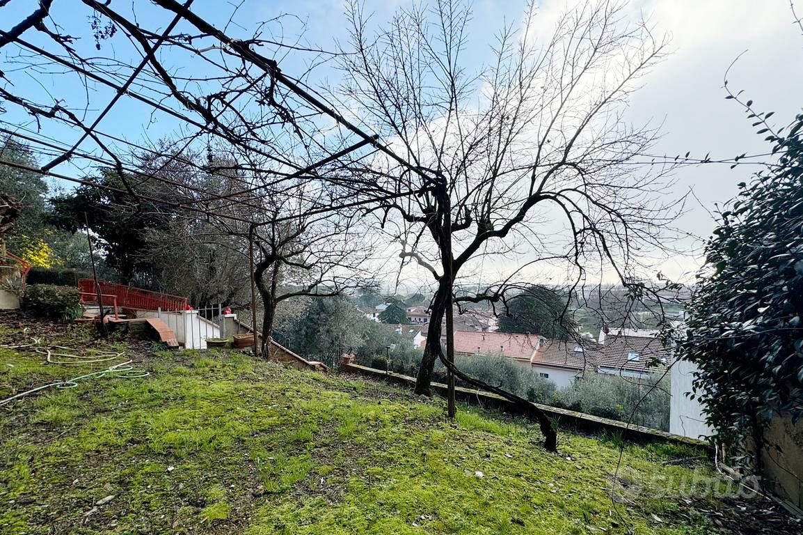 5 LOCALI A PRATO