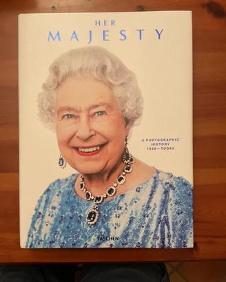 Taschen Her Majesty