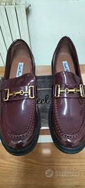 Sweet Shoes donna vinaccia con fibbia oro