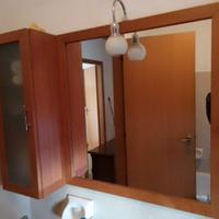 Pensile e specchio bagno