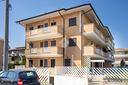 3-locali-a-fermo