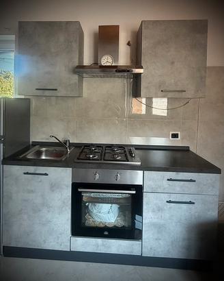 cucina nuova color grigio