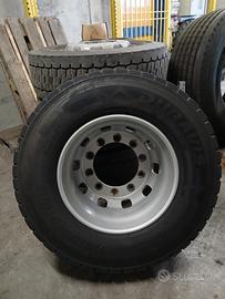 Gomme e cerchioni 315/70 R22.5 per camion