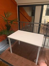 Tavolo Bianco Rettangolare con Prolunga