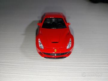 Ferrari F12 Berlinetta 1 43 Burago Bburago Auto 