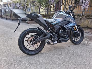 (KEEWAY/BENELLI)CYCLONE BATLLO5S 125cc MOT.A LIQUI